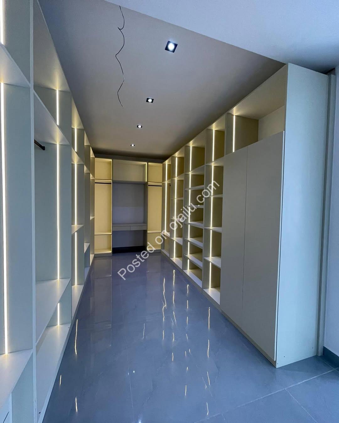 Luxury 5-Bed Duplex with Cinema & Pool in Ikate