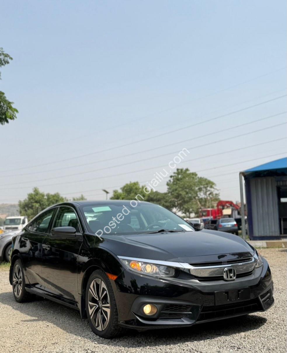 2017 Honda Civic EX: Mint, Low-Mileage & Duty Paid