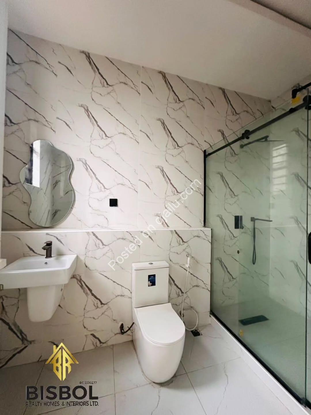 Lekki’s Ultimate 5-Bedroom Luxury Estate Home