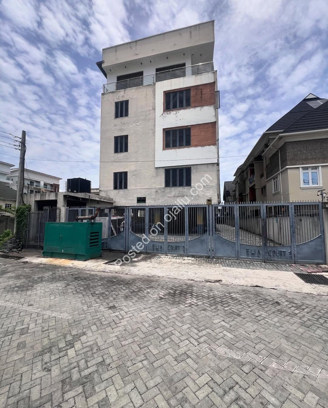 Lekki Phase 1 Gem: 3-Bed Ensuite Haven for 350M