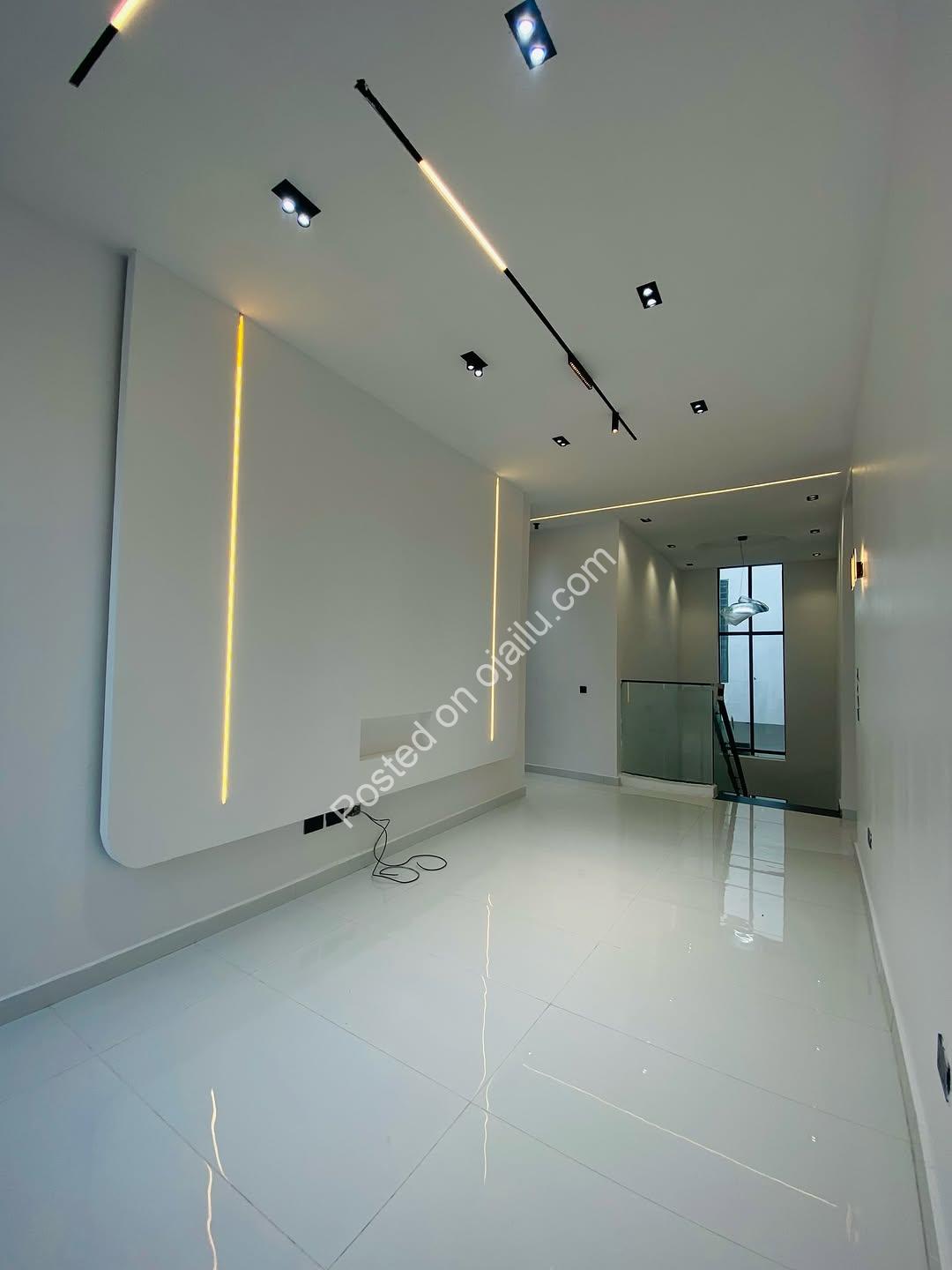 Elegant 5-Bedroom Haven in Prestigious Chevron