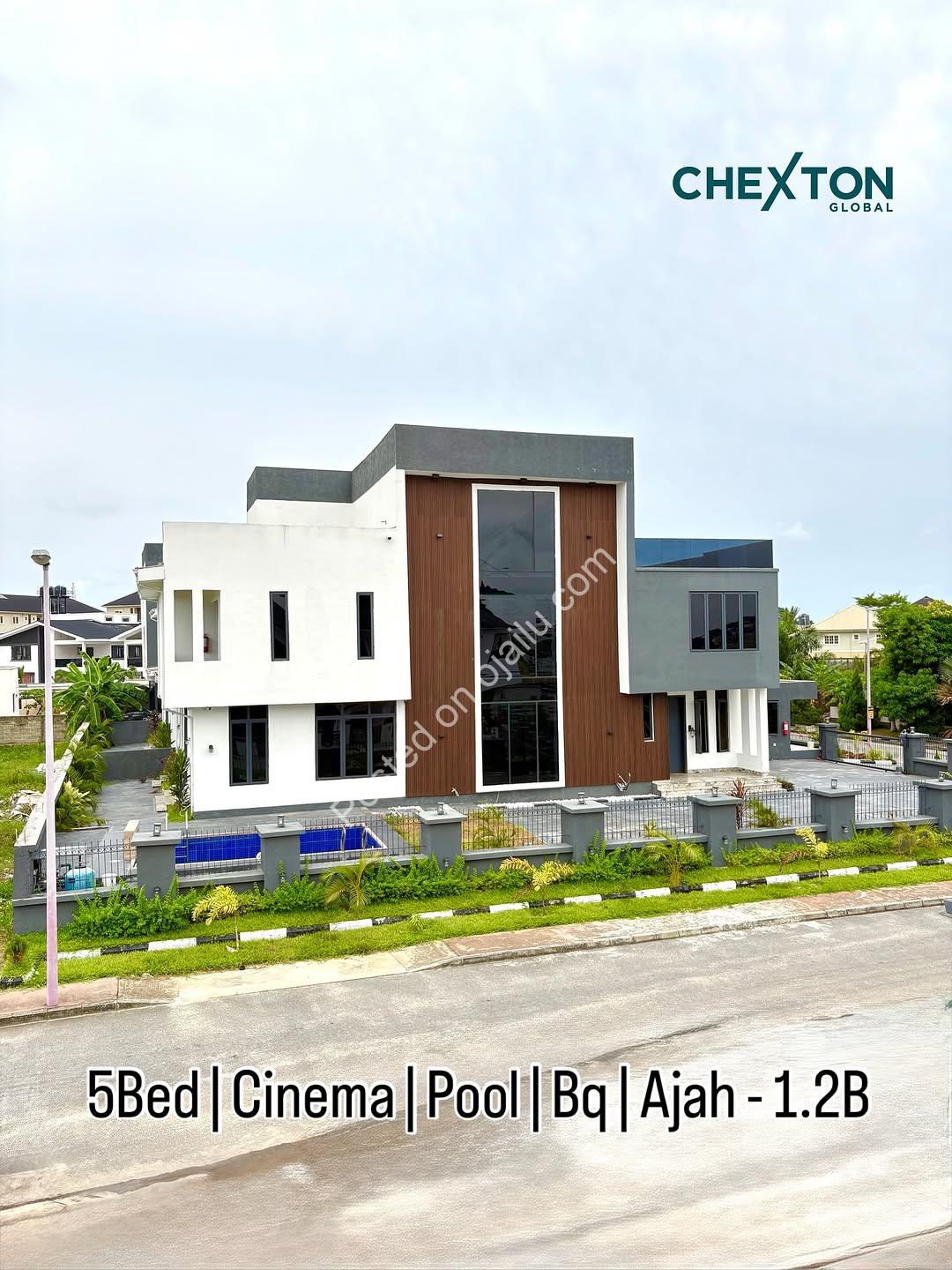 Elegant 5-Bed Duplex with Pool & Cinema in Ajah