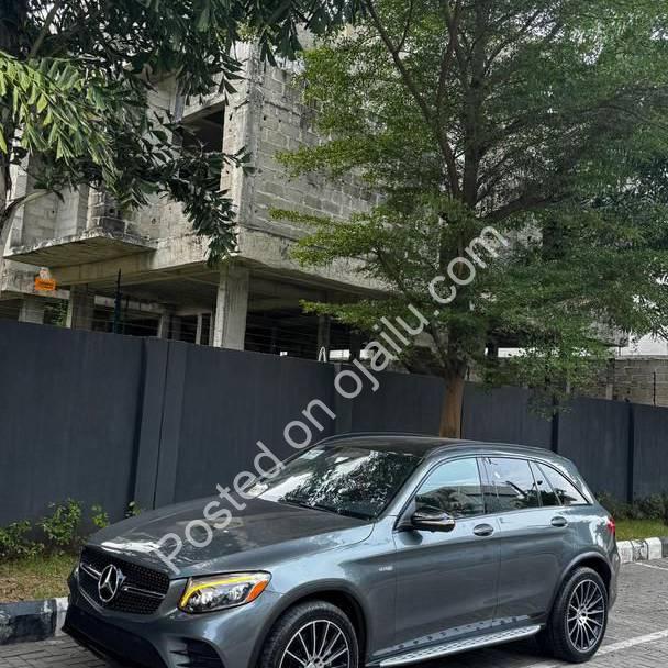 Unleash AMG Power: 2017 Mercedes GLC43