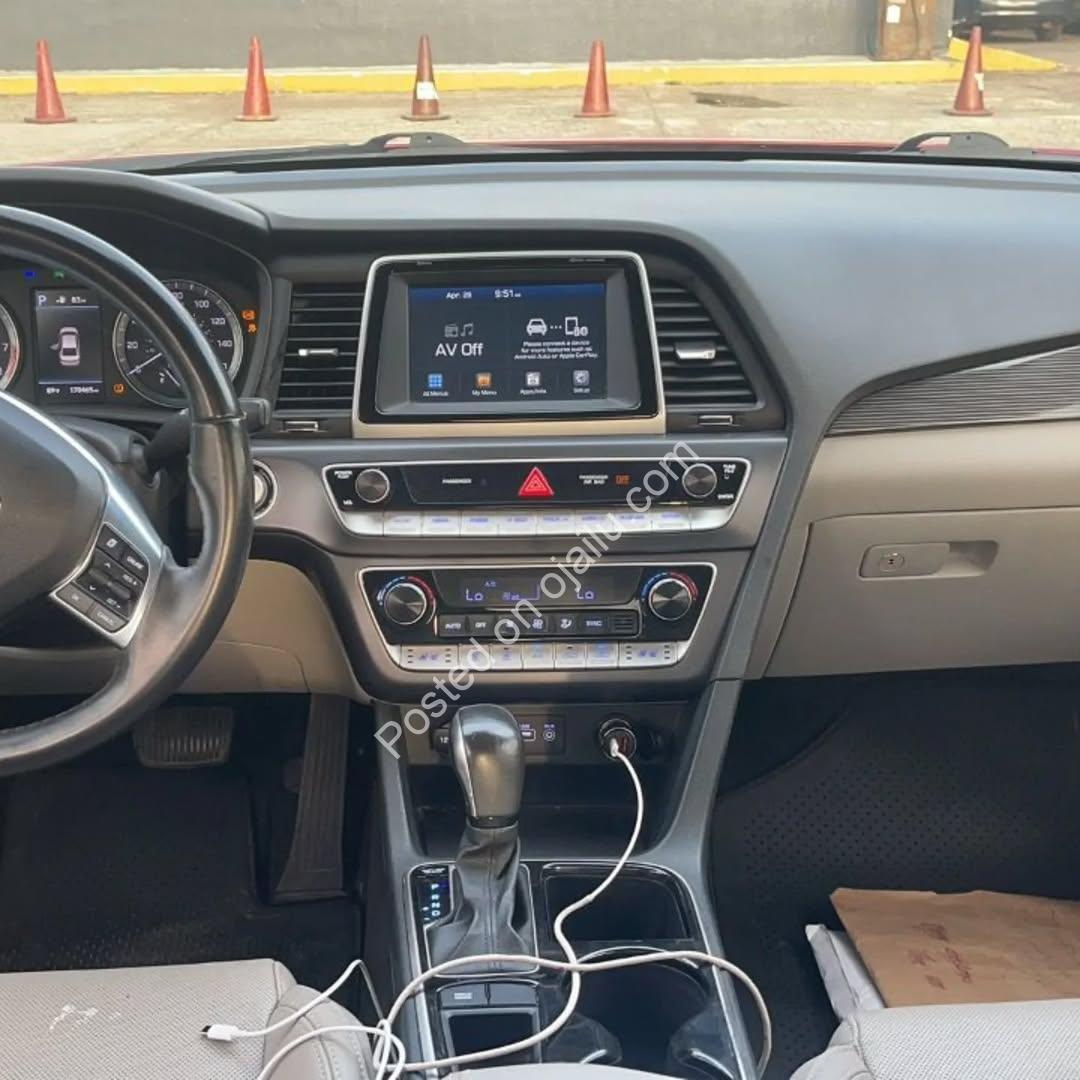 2018 Sonata Limited: Open Roof Luxury, Full Duty!