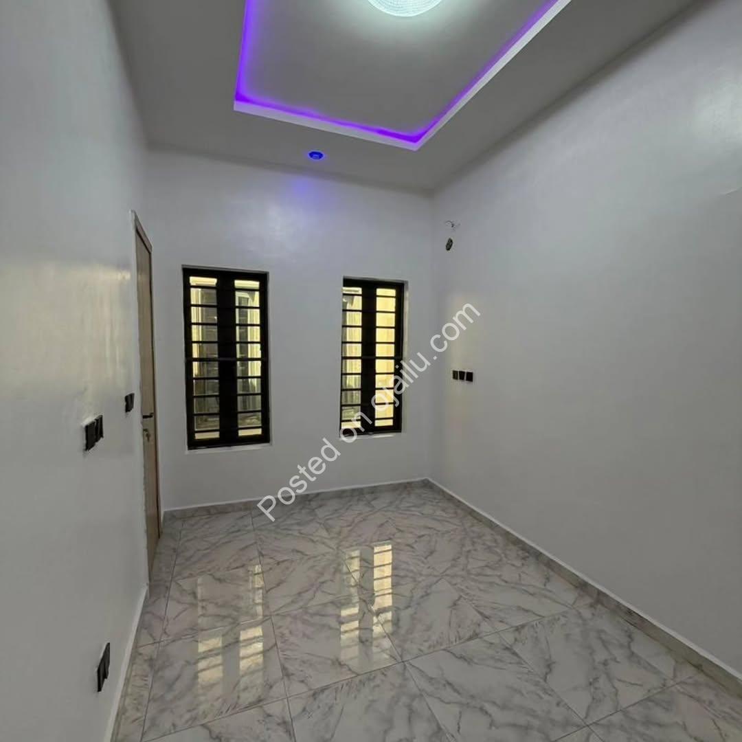 Lekki’s Finest: 4-Bed Duplex in Orchid