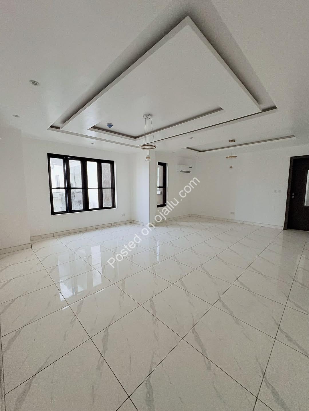 Elevator to Elegance: Ikate’s Premier 3-Bedroom Haven