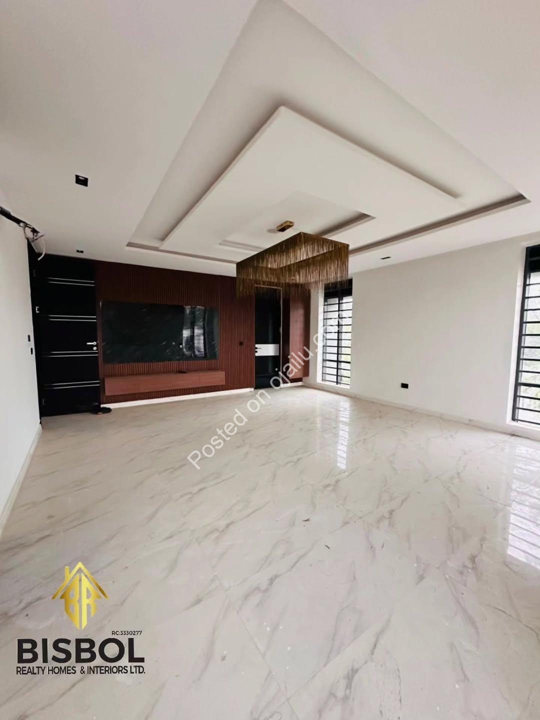 Move-In Ready 5BR Dream Home in Lekki