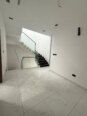 Chevron’s Finest: 4-Bed Haven with Rooftop Terrace