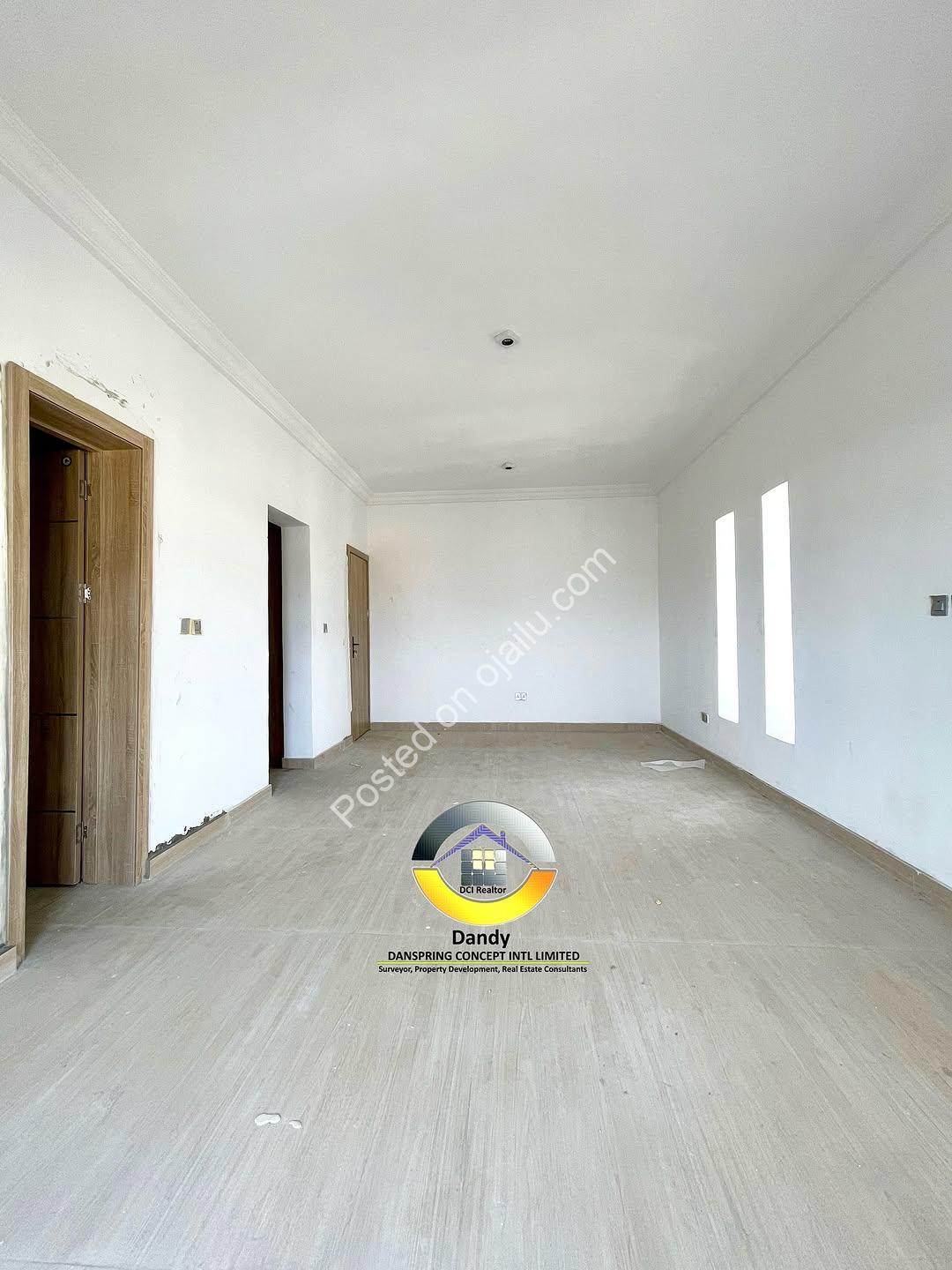 Lekki Phase 1 Maisonettes & Penthouse: 24/7 Power & Security