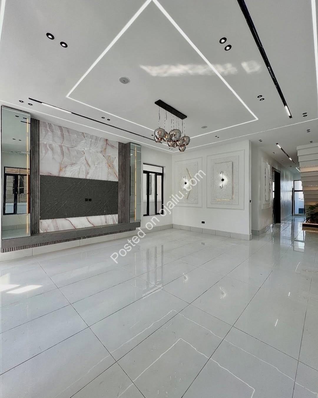 Own Your Dream: 5BR Haven with Pool & BQ