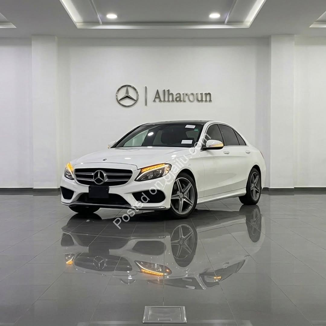 329HP Biturbo V6: 2015 Mercedes C400 AWD