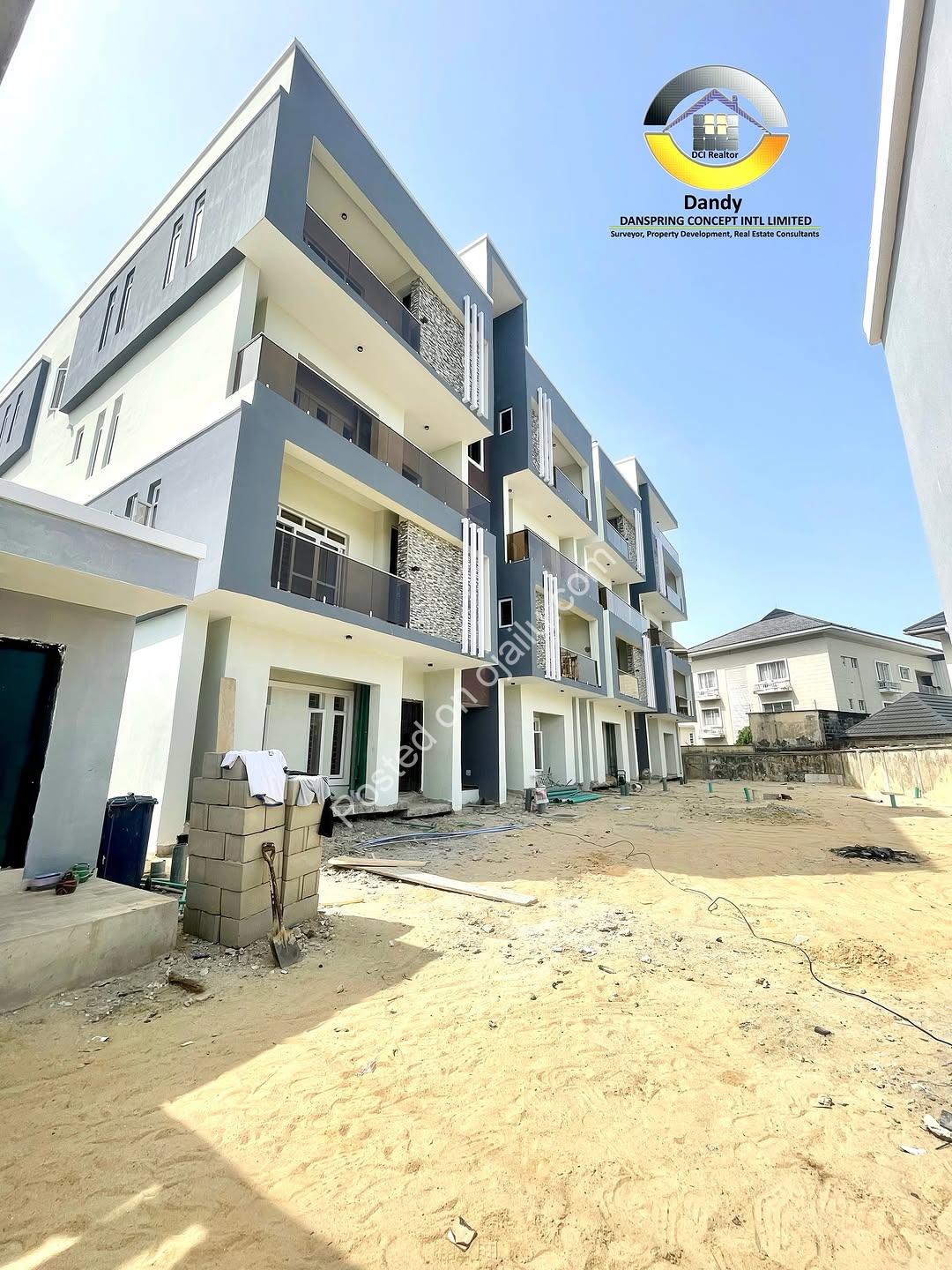 Lekki Phase 1 Maisonettes & Penthouse: 24/7 Power & Security