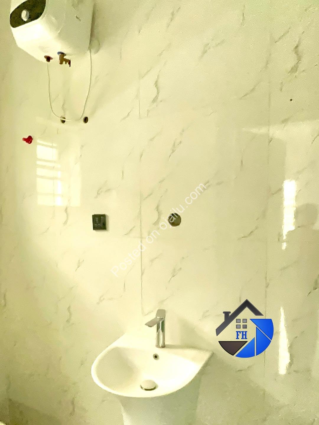 Elegant 5-Bedroom Duplex with Pool & 8-Car Parking in Ajah