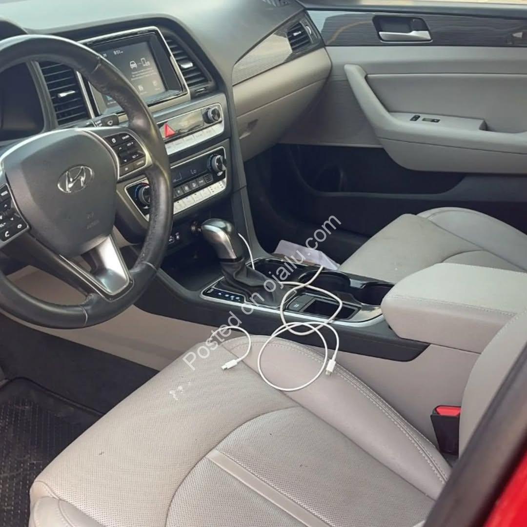 2018 Sonata Limited: Open Roof Luxury, Full Duty!