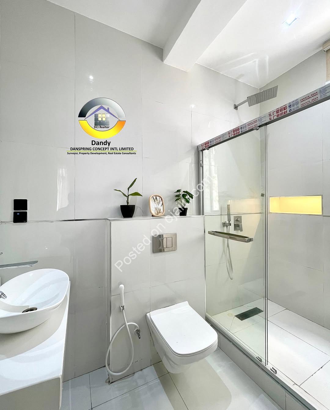 Lekki’s Finest: 2-Bedroom Haven with Pool & Gym