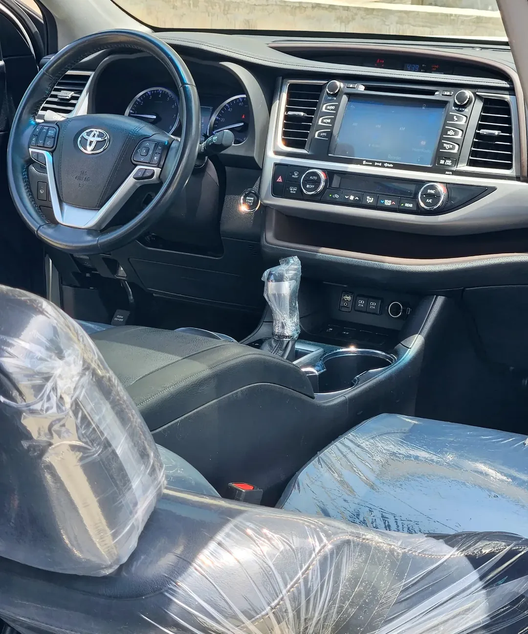 2008 Lexus ES350: Low-Mileage Luxury, Accident-Free