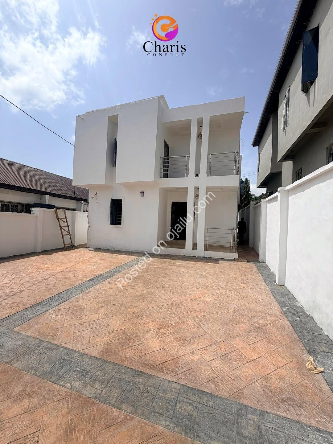 Elegant 4-Bedroom Duplex with BQ in Agodi GRA