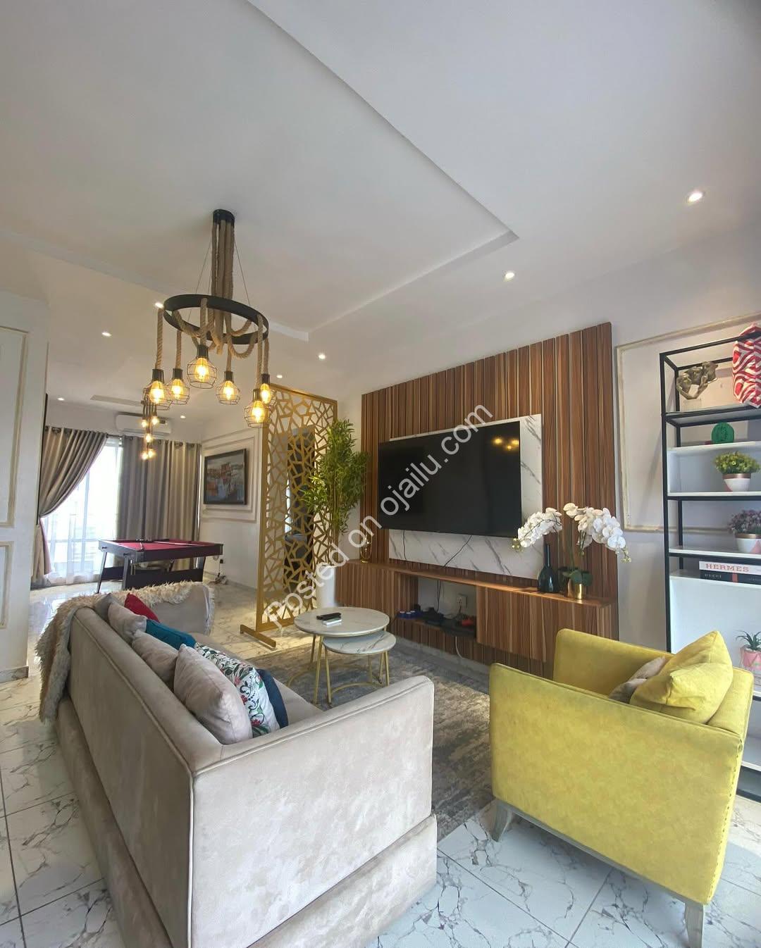 Lekki Phase 1 Gem: 3-Bed Ensuite Haven for 350M