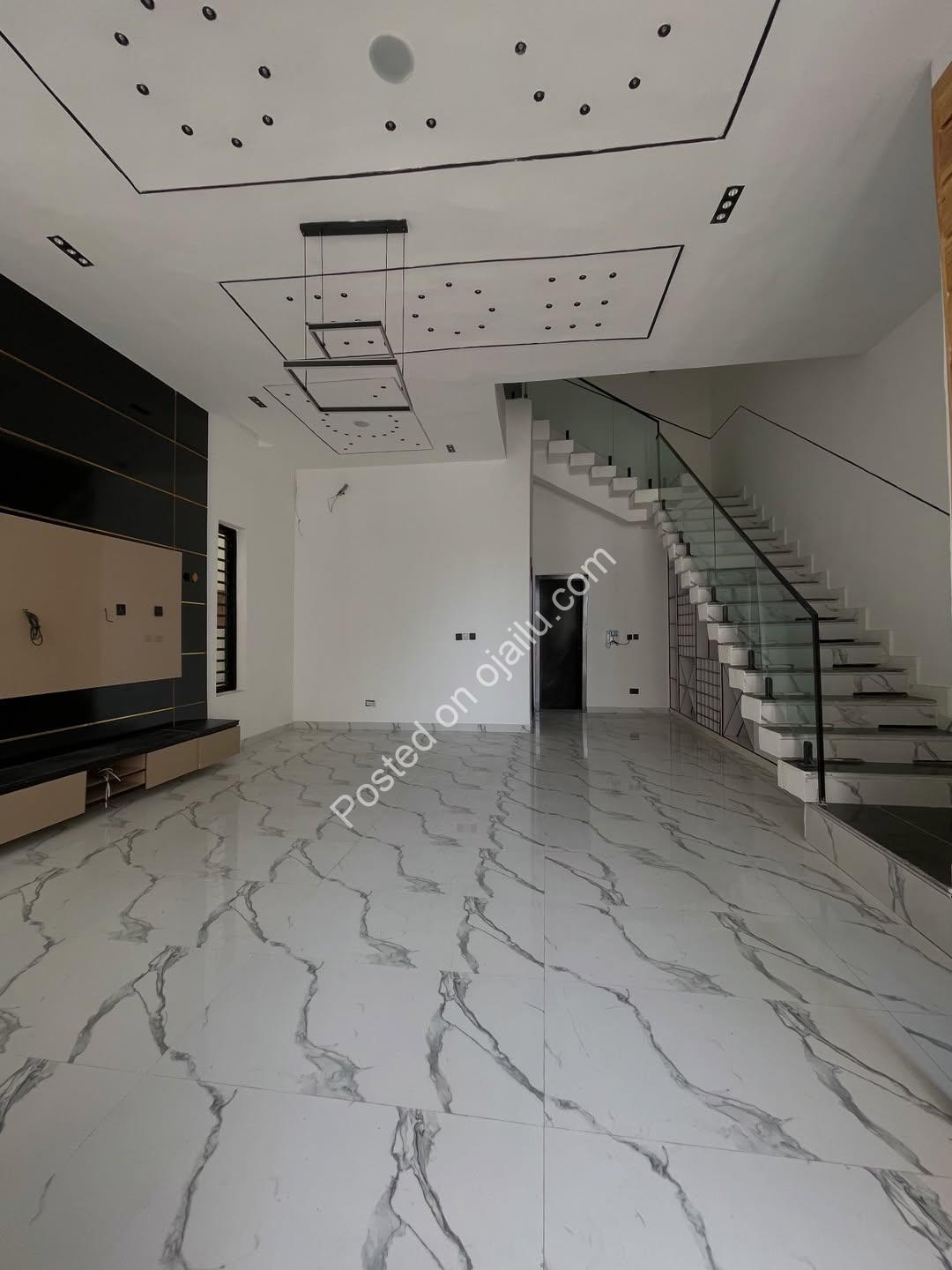 Live Your Dream in Lekki’s Ultimate 5-Bedroom Duplex