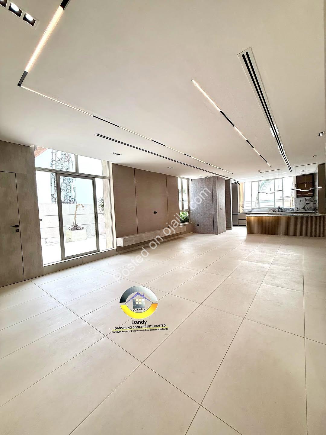 Lekki’s Ultimate 400SQM Smart Penthouse Oasis