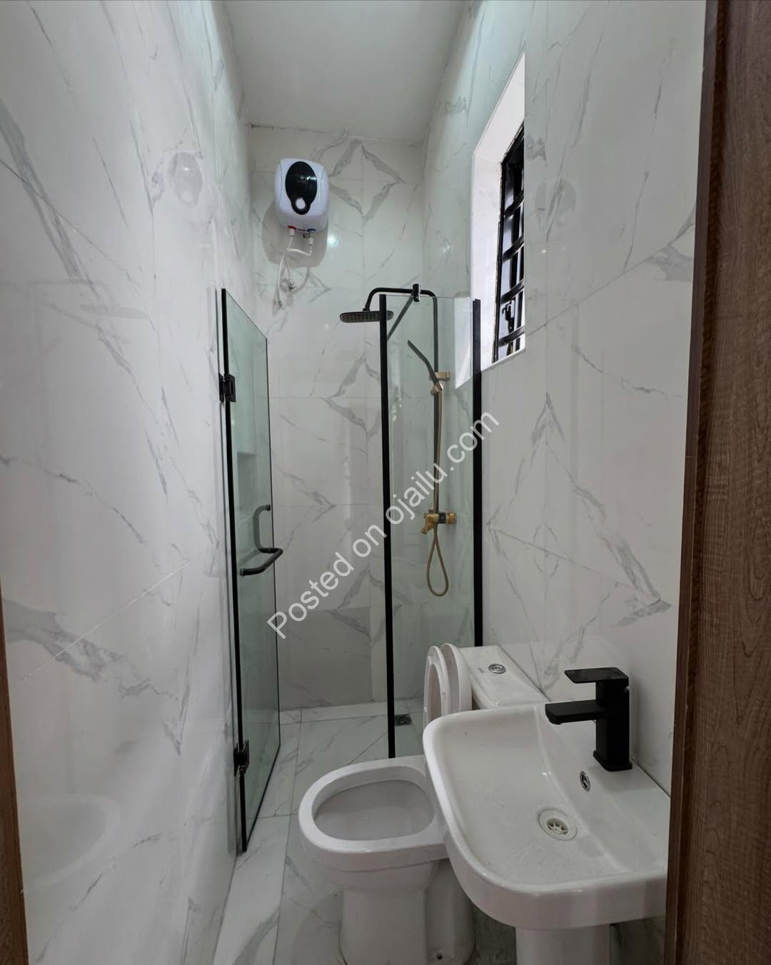 Stunning 4-Bed Terrace Duplex in Prime Ikota