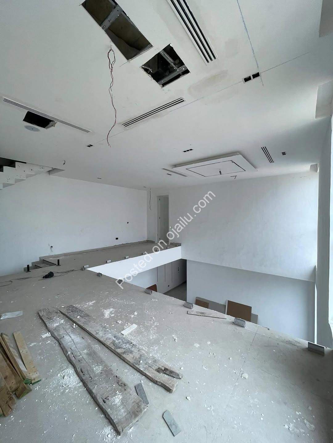 5-Bed Semi-Detached Duplex with Cinema, Gym & Pool in Ikate Lekki