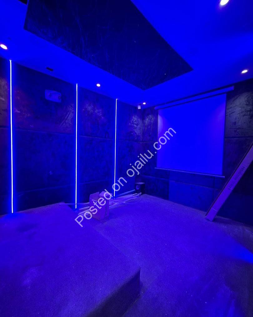 5-Bedroom Lekki Oasis: Pool, Cinema & Rooftop Paradise