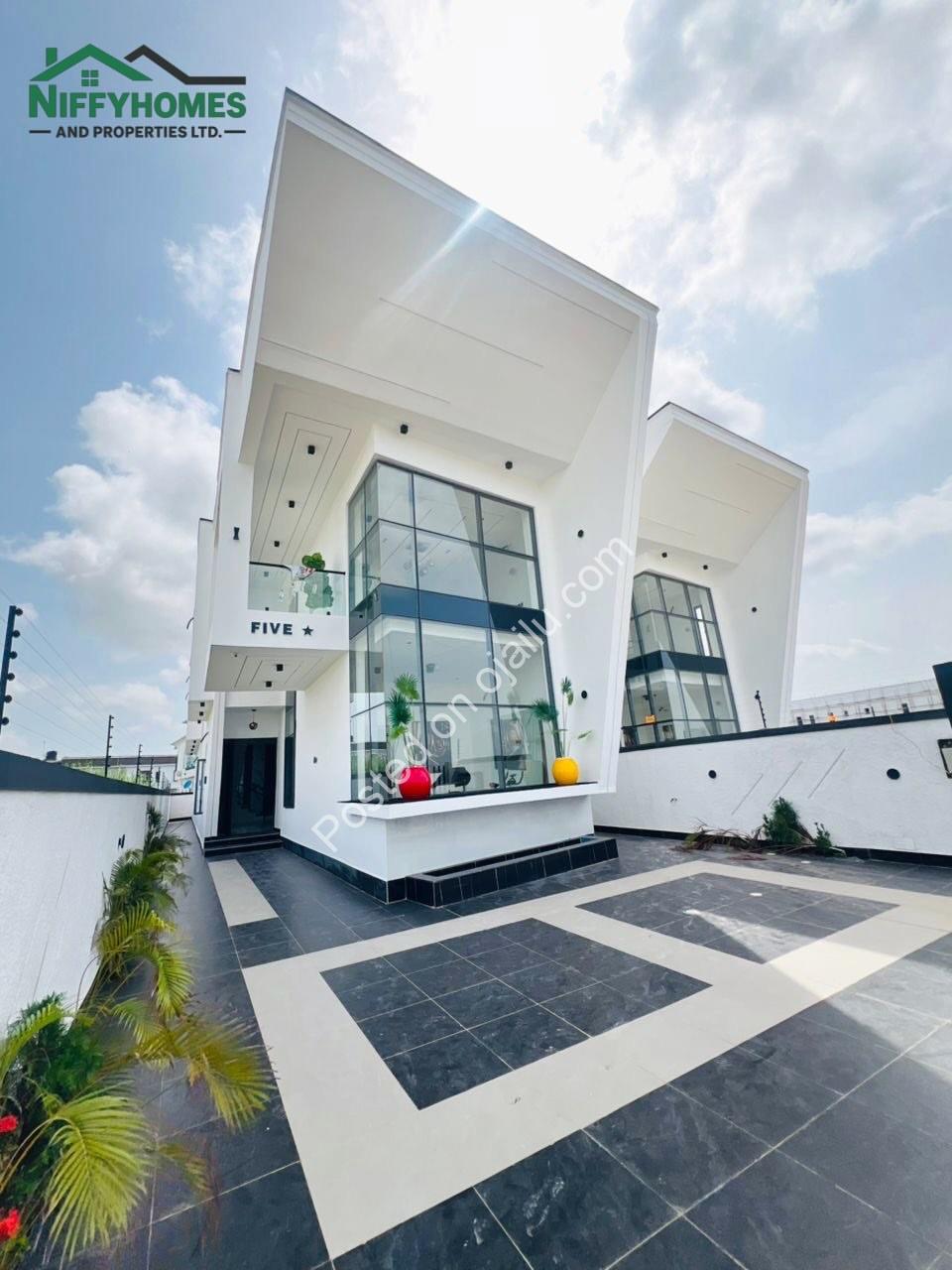 5-Bed Ajah Gem: Pool, Luxury & Prime Living