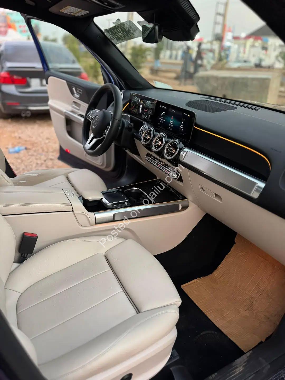 2021 Mercedes GLB250: Luxury, Clean & Ready to Drive