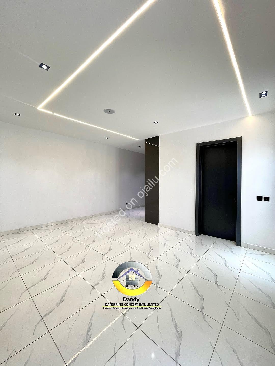 Lekki’s Grand 5-Bedroom Oasis with BQ