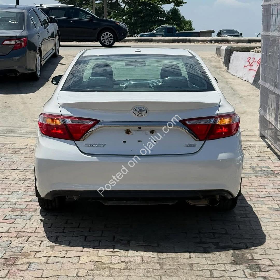 2015 Camry XSE: Low Mileage Luxury, Full Duty Paid