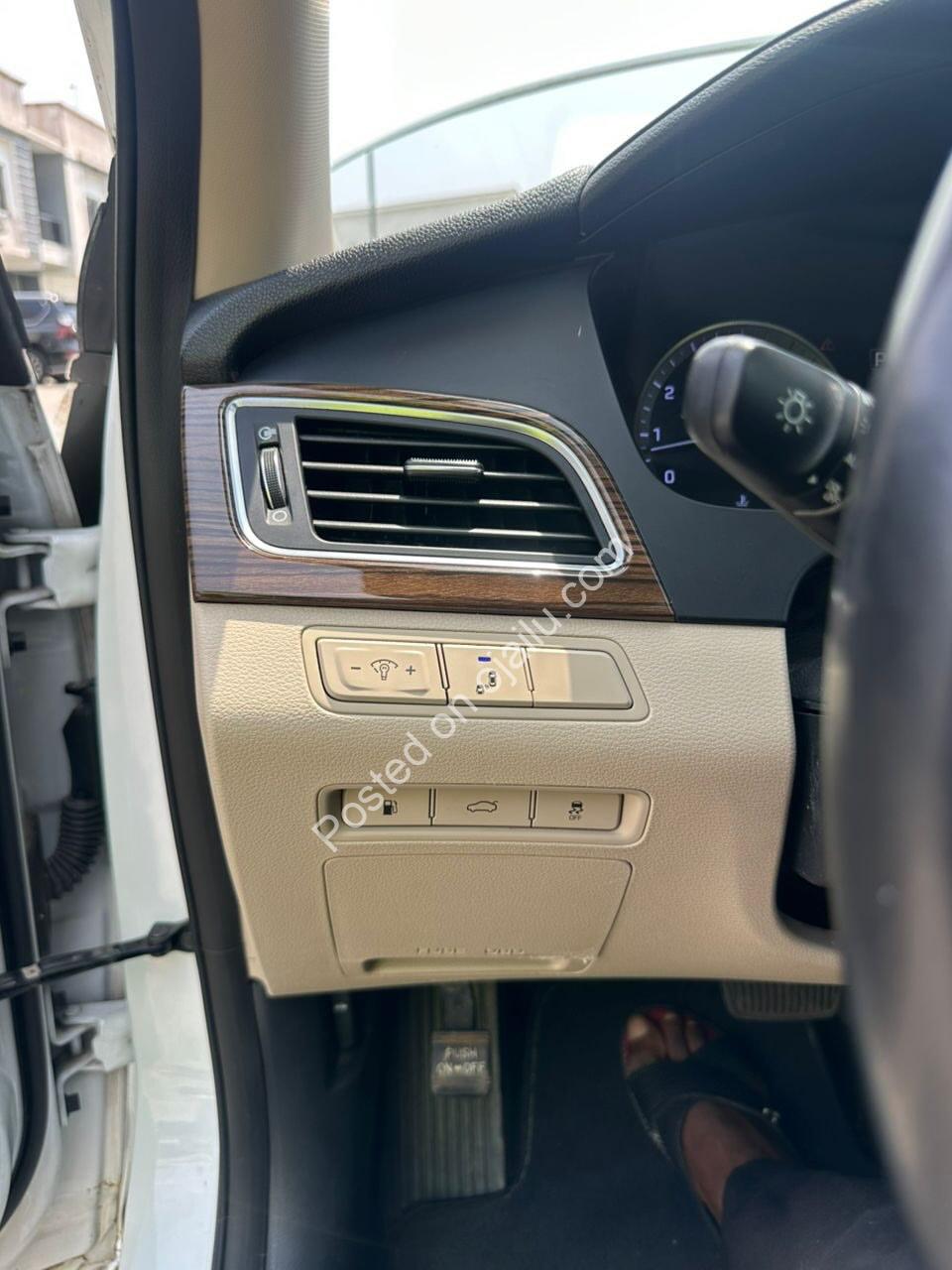 2016 Sonata: Panoramic Sunroof + High Tech Bliss