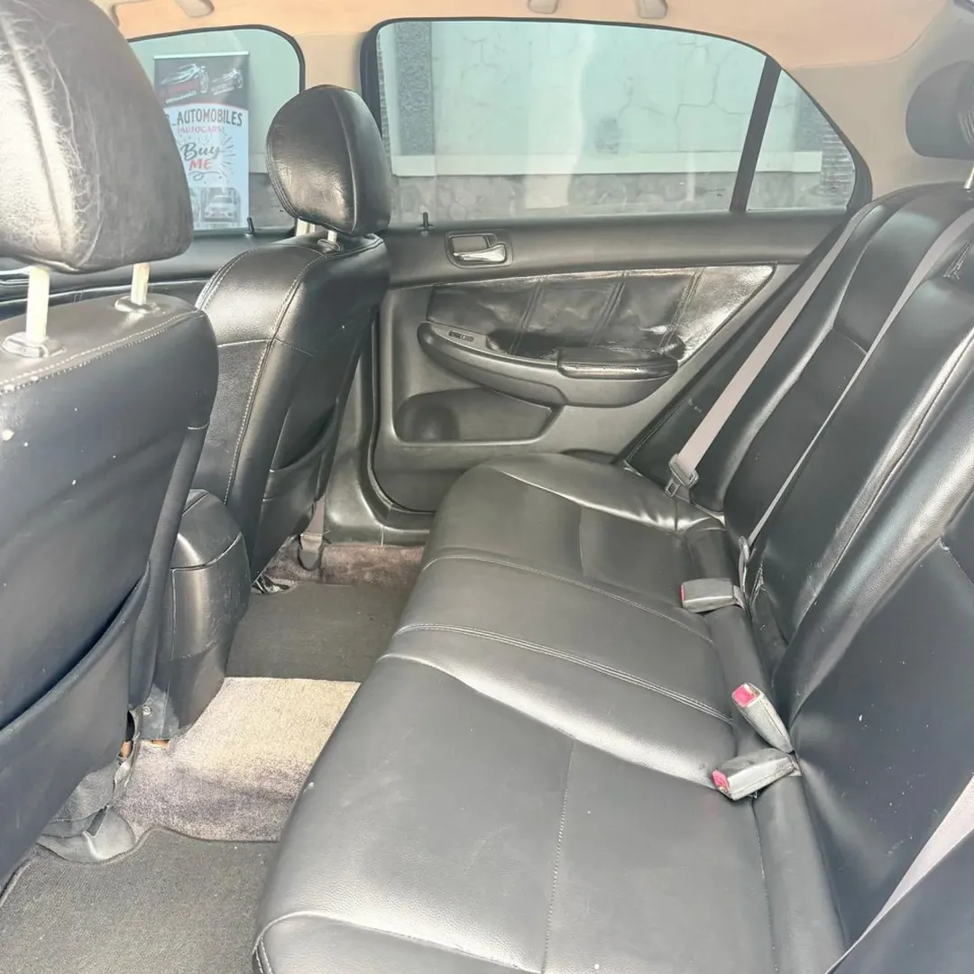 2013 Toyota Camry: Spotless, 10.8M, Nationwide Delivery