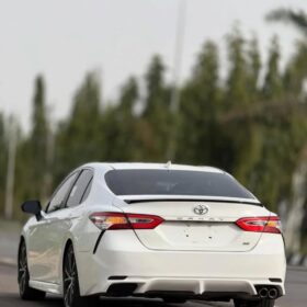2020 Camry SE: Premium Import