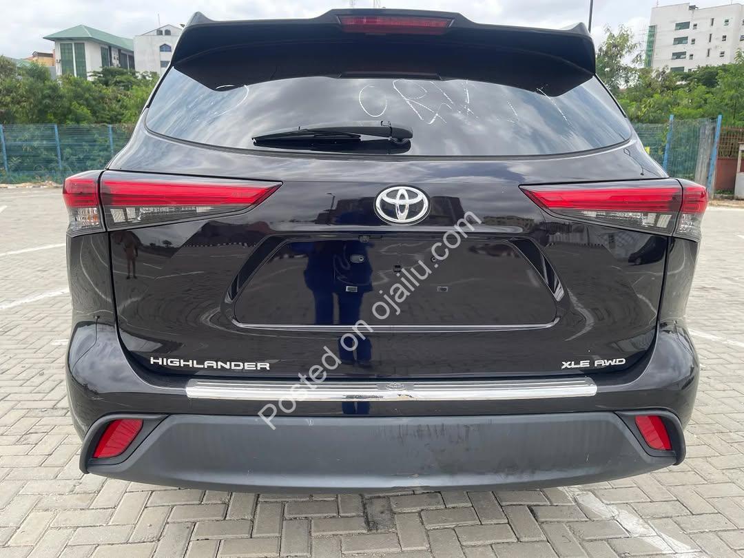 Luxury Lexus ES350: Full Option & Duty Paid