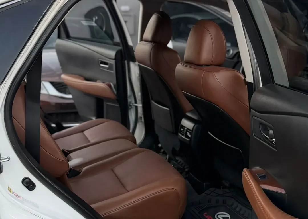 “2014 Lexus RX350: Full Option Luxury, Duty Paid – Drive Now!”