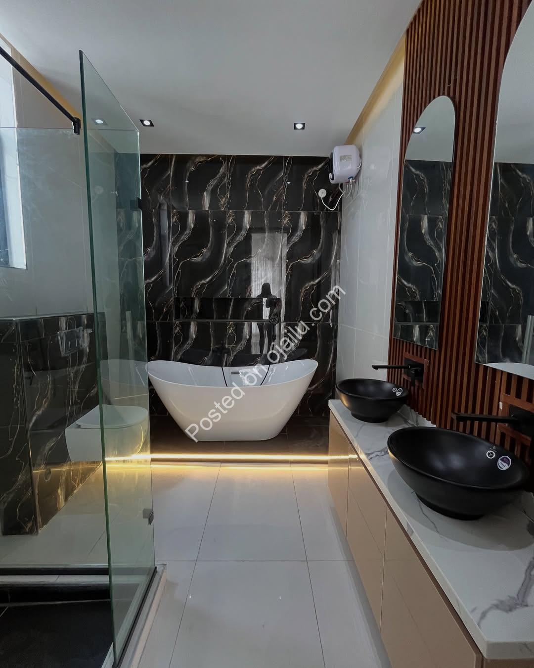 5-Bedroom Haven in Chevron: Luxury Living Awaits