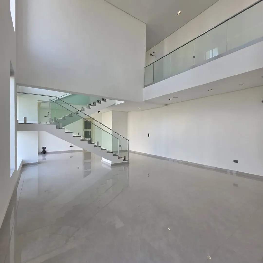 Exquisite 4-Bed Duplex with Cinema & Pool in Lekki