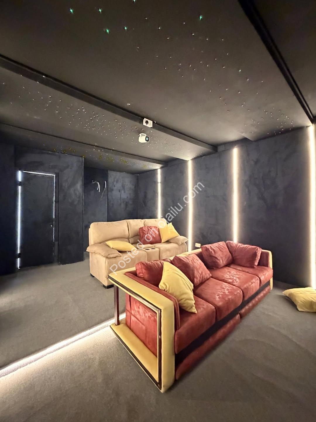 Elegant 5-Bedroom Duplex with Cinema & Pool in Lekki