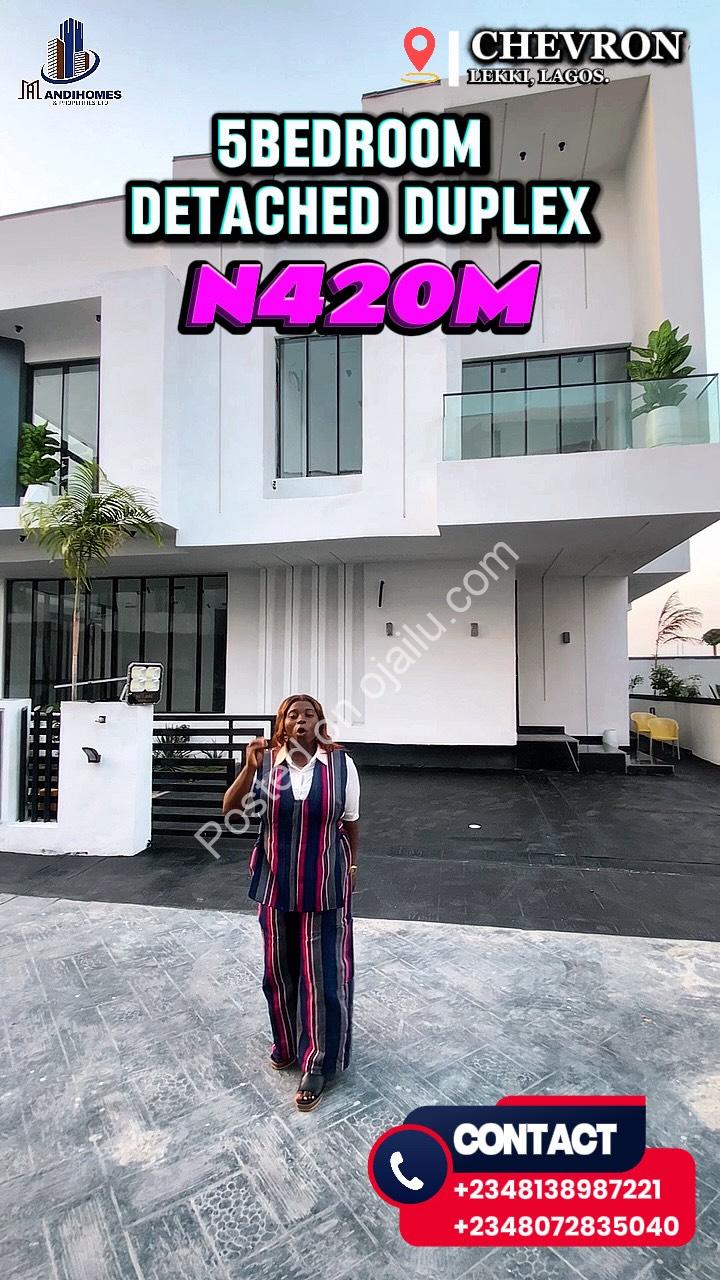 Exclusive 5-Bed Haven with Pool in Prime Lekki