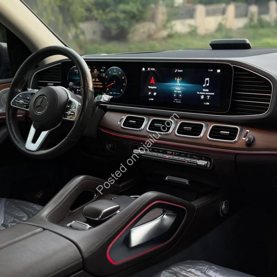 Duty-Paid 2021 Mercedes GLE450 – ₦90M Luxury Power