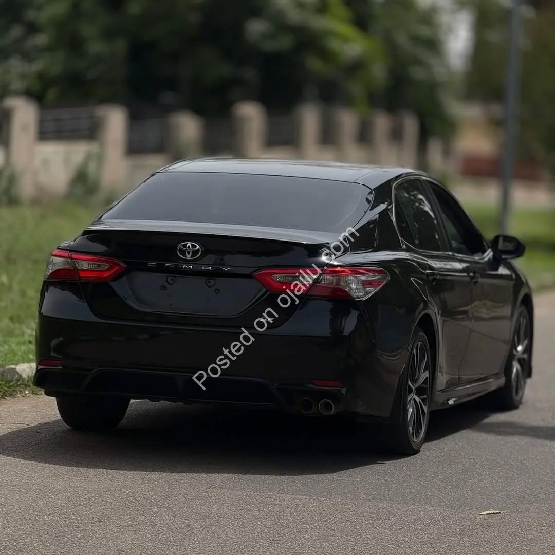 Sporty Meets Practical: 2019 Camry SE Under ₦19M