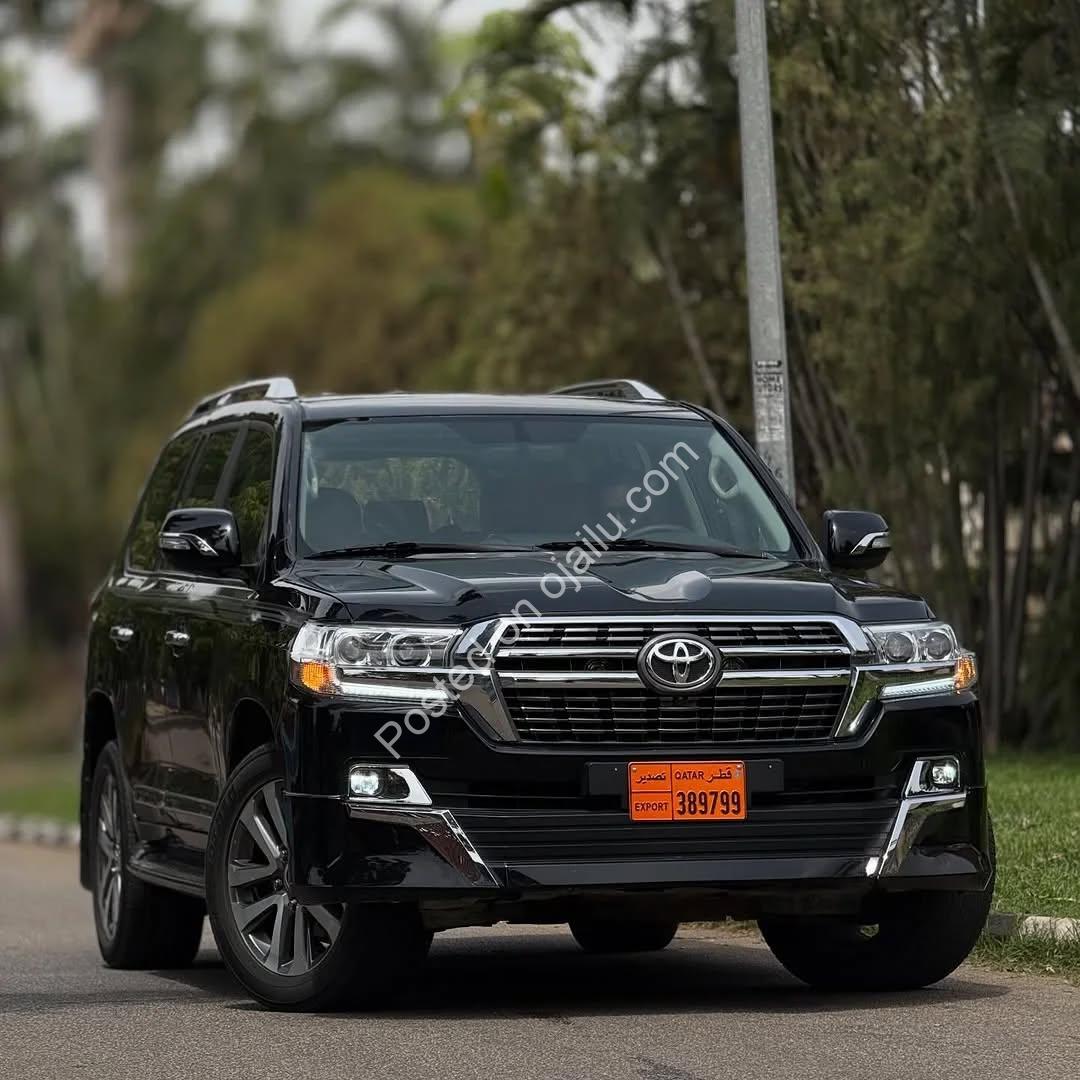 The SUV That Never Stops – 2012 Land Cruiser, ₦49M