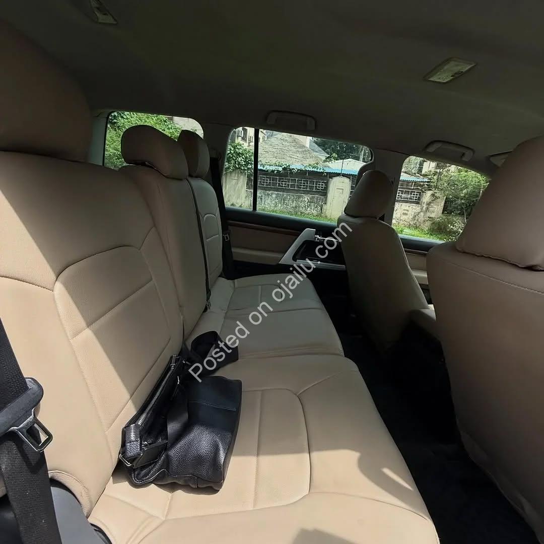 The SUV That Never Stops – 2012 Land Cruiser, ₦49M