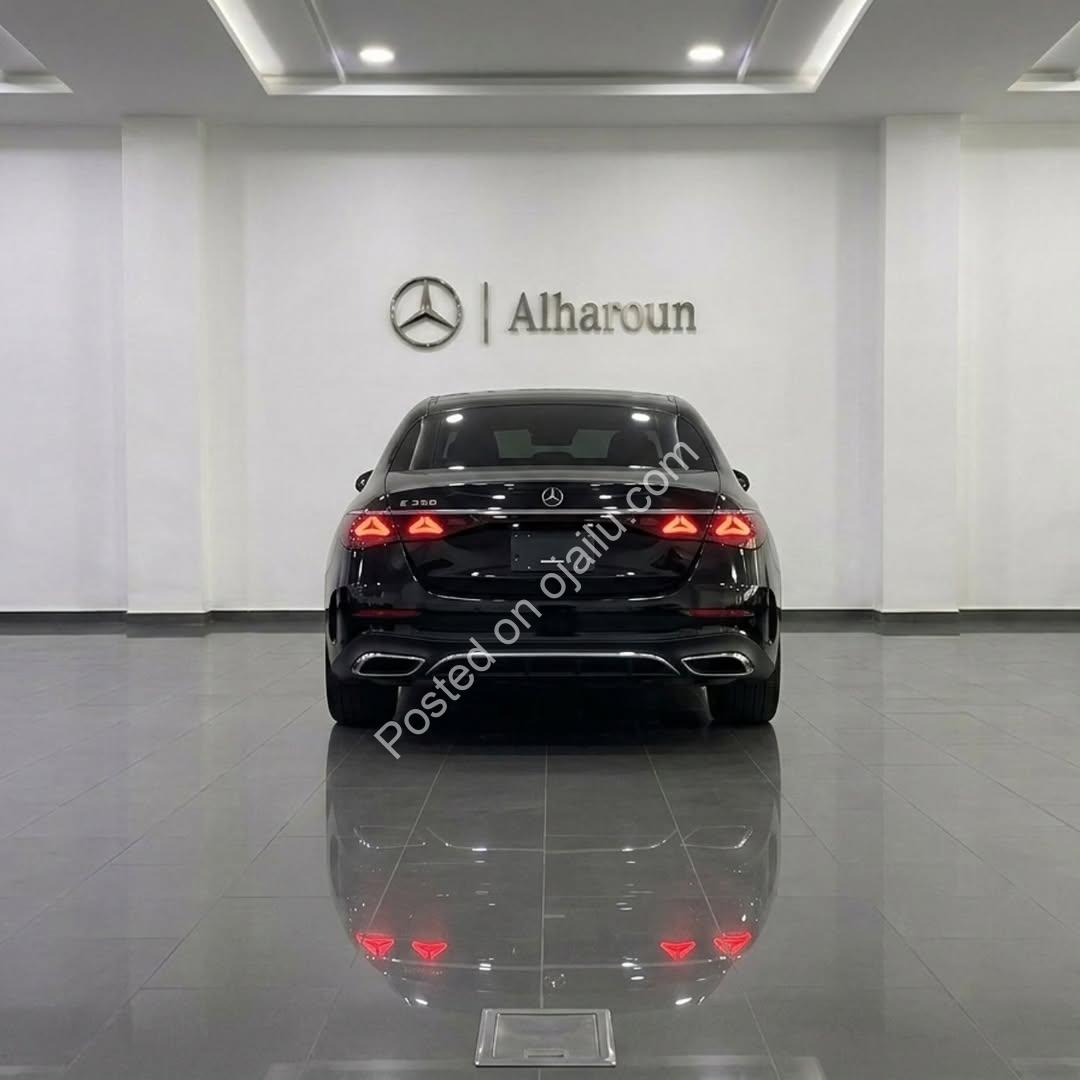 Drive the Future: 2025 E350 with Superscreen & Star Grille ✨