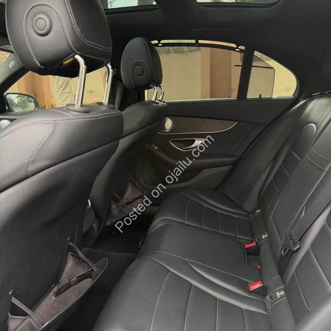 329HP Biturbo V6: 2015 Mercedes C400 AWD