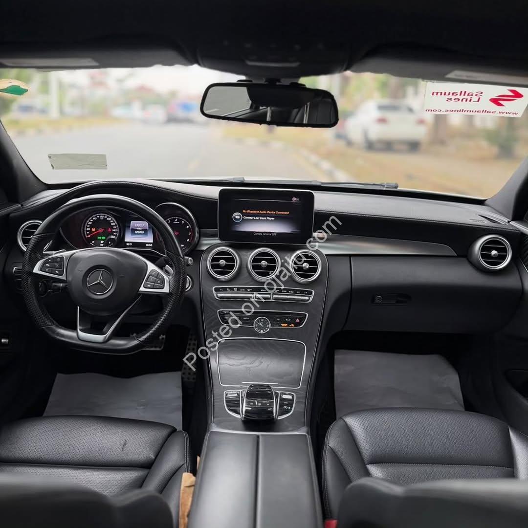 329HP Biturbo V6: 2015 Mercedes C400 AWD