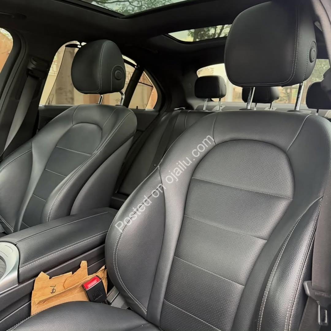 329HP Biturbo V6: 2015 Mercedes C400 AWD