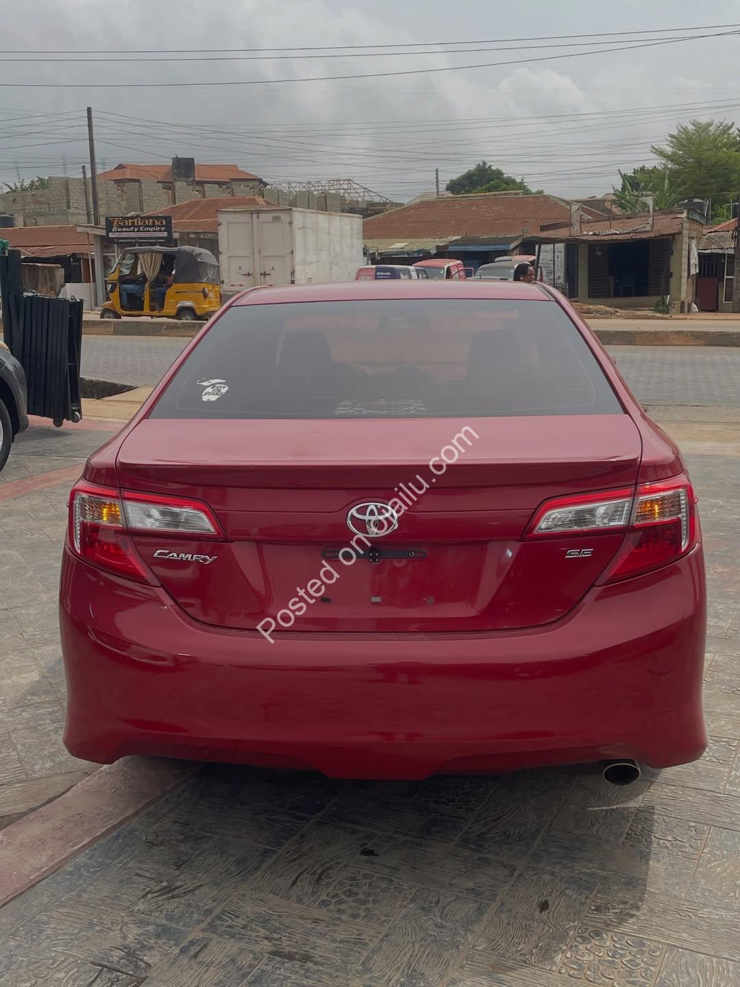 2013 Toyota Camry: Accident-Free & Ready for Lagos