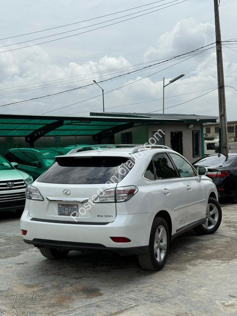 Drive Premium for Less: 2011 Lexus RX350, Full Options, ₦22M